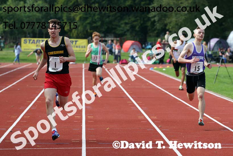 Mens 400 metres at the Northern Inter-Counties under-17s and 15s at Witton Park, Blackburn. Photo: David T. Hewitson/Sports for All Pics